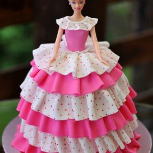 Barbie Doll Birthday Cake (2)