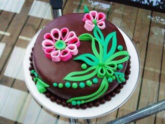 artistic chocolate cake